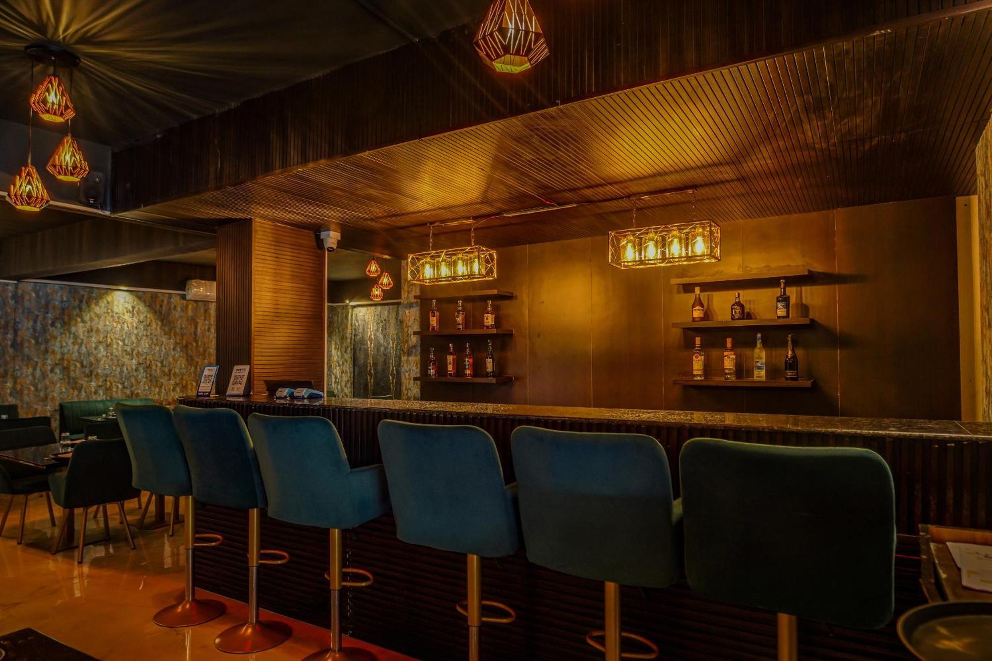 The Emerald Inn بنغالور المظهر الخارجي الصورة