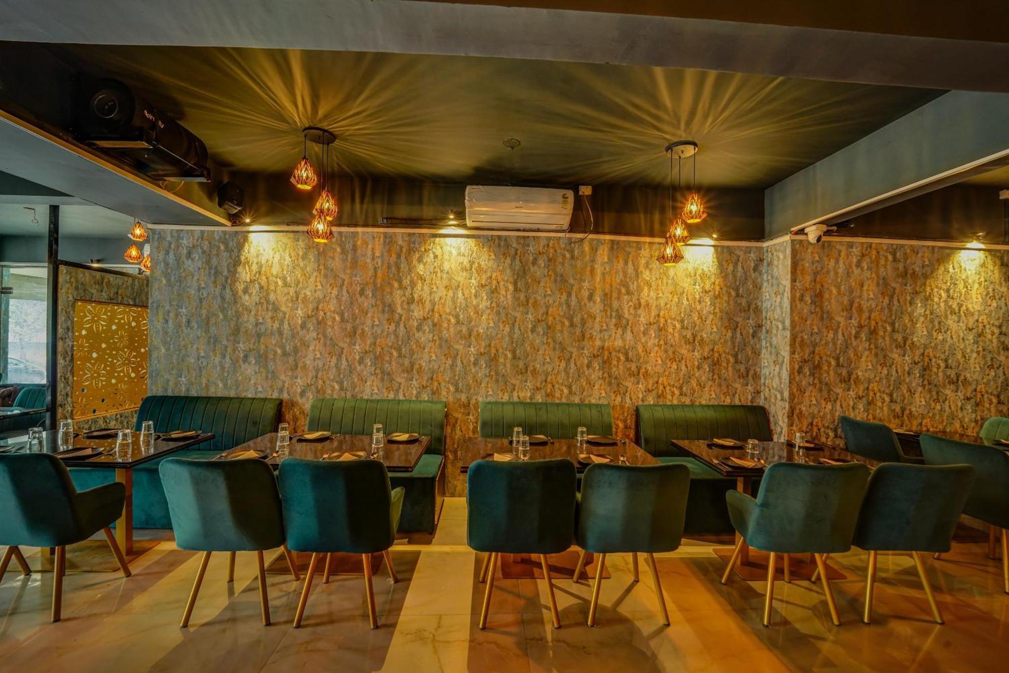The Emerald Inn بنغالور المظهر الخارجي الصورة