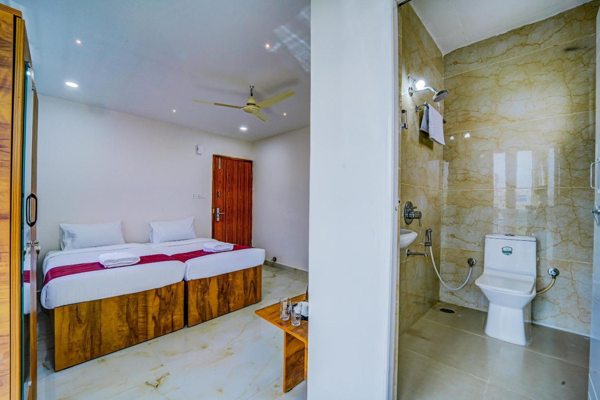 The Emerald Inn بنغالور المظهر الخارجي الصورة