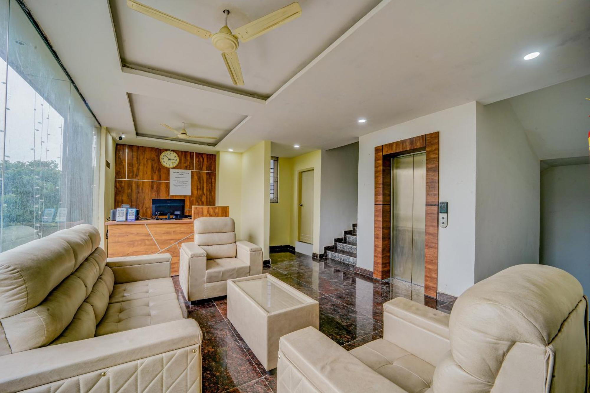 The Emerald Inn بنغالور المظهر الخارجي الصورة